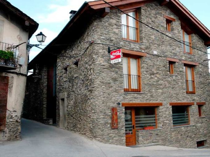 jaç hotel