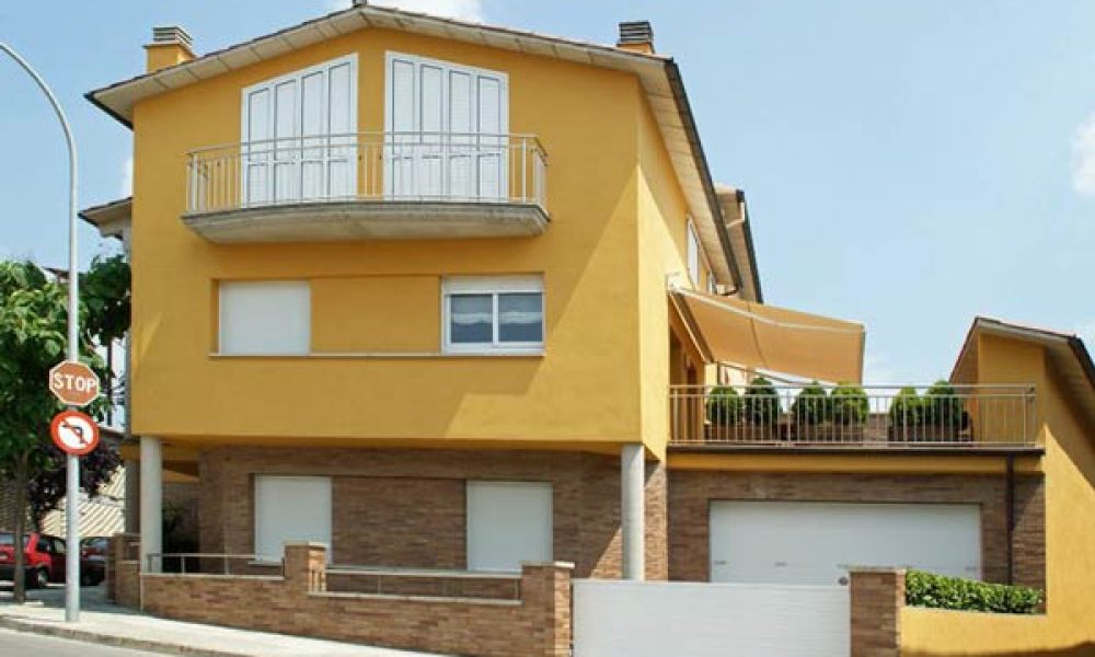 Serralleria metàl·lica i d'alumini a Manlleu