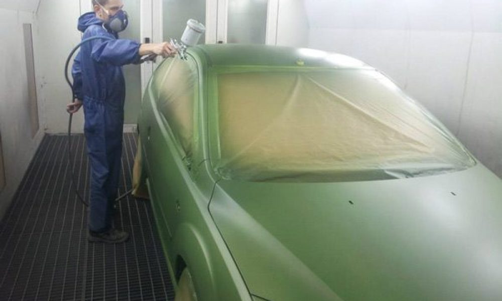 tallers mecanic a roda de berà