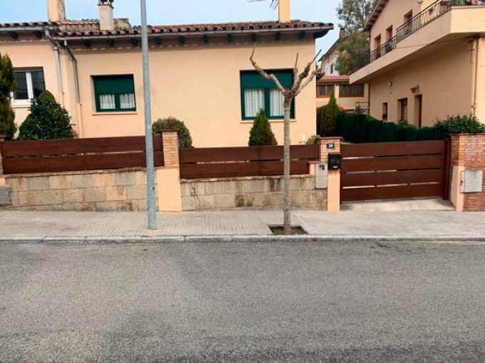 Centelles Serralleria Ferro Alumini Projectes Castells  2
