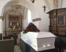 Les Funeràries un negoci rodó